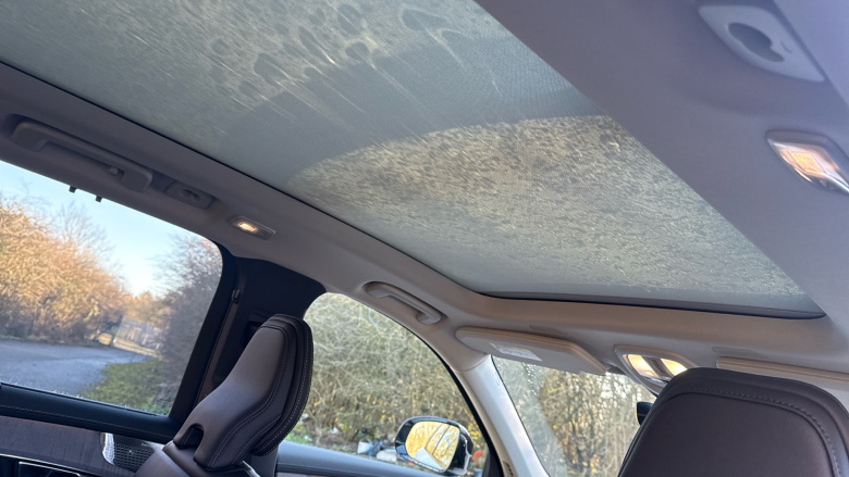 Volvo XC90 2.0 T8 406 PHEV Ultra Dark 5dr AWD Geartronic Estate